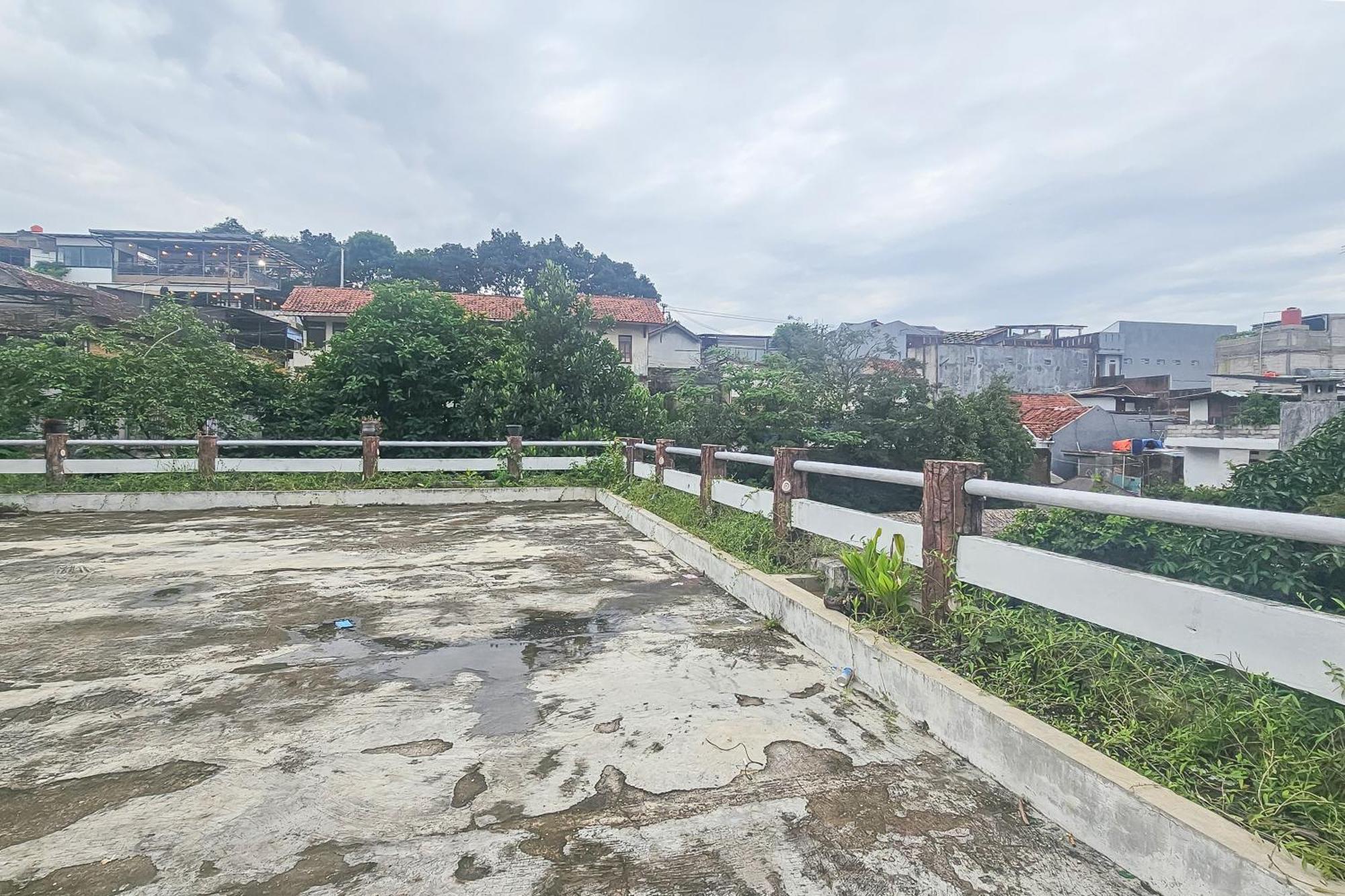 Urbanview Villa Balong Bho Syariah Bandung Cibiru Exterior photo